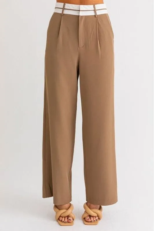 Andi Detail Pleated Wide Leg Pant