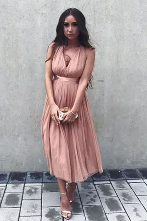 Anneprom Cute V Neck Tulle Short Prom Dress Homecoming Dresses APP0174