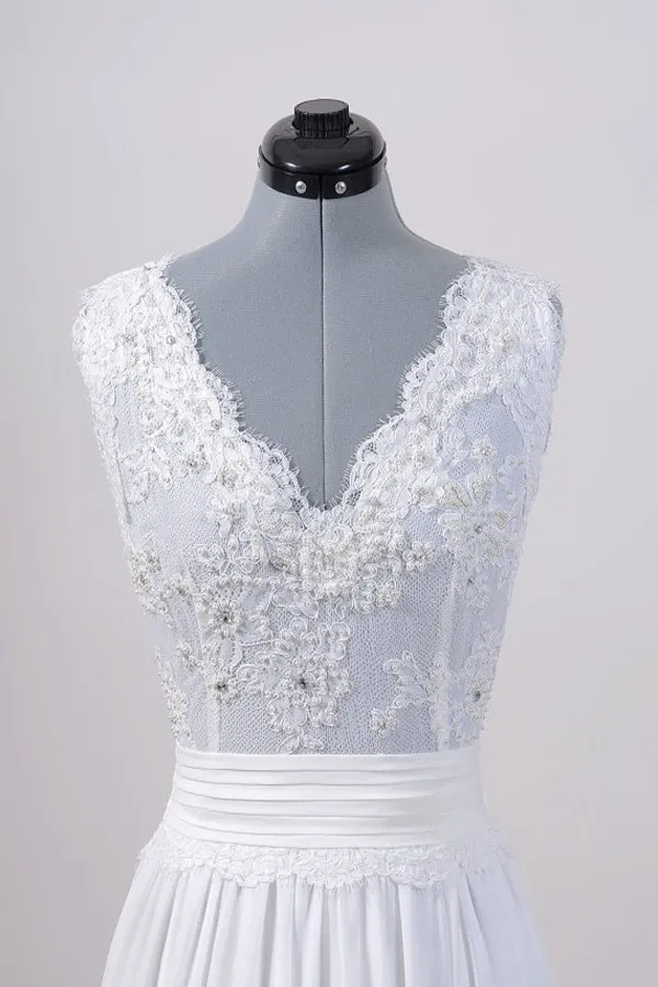 Anneprom High Quality V-Neck Floor Length Chiffon Wedding Dress With Appliques APW0016