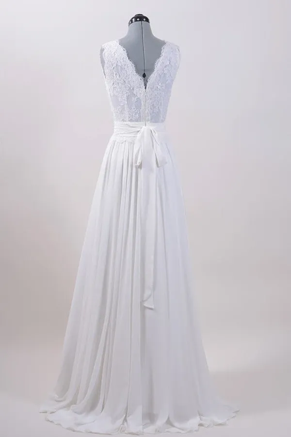 Anneprom High Quality V-Neck Floor Length Chiffon Wedding Dress With Appliques APW0016