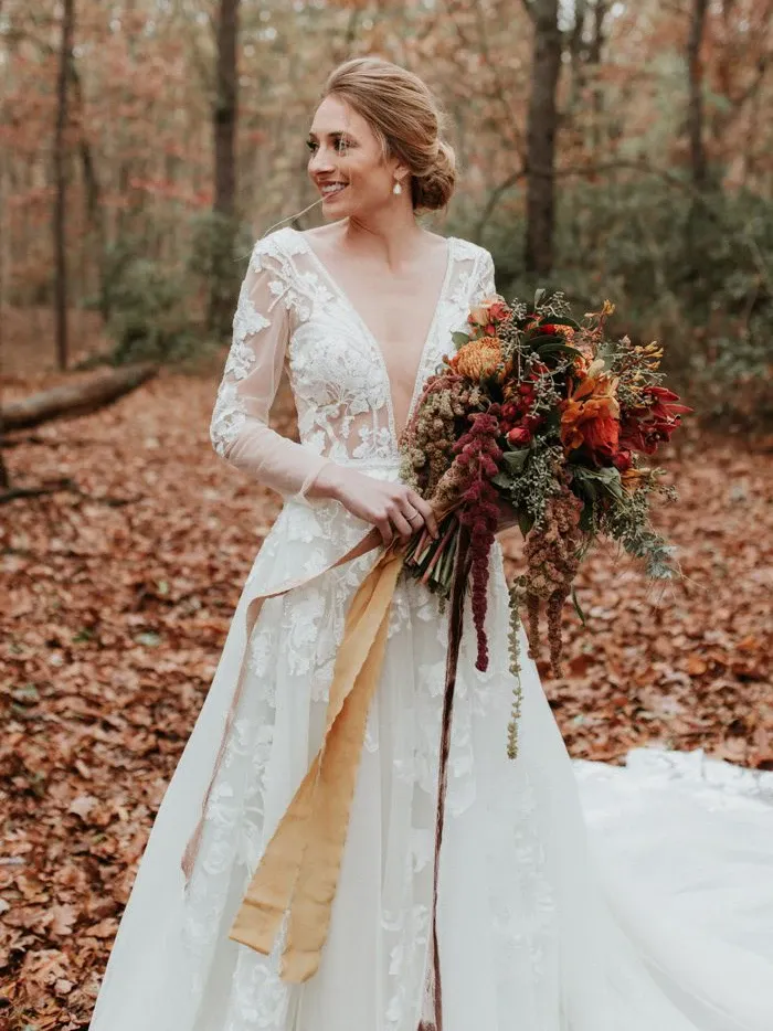 Anneprom Long Sleeve V neck Lace Tulle Boho Wedding Gowns Rustic Bridal Dress APW0299