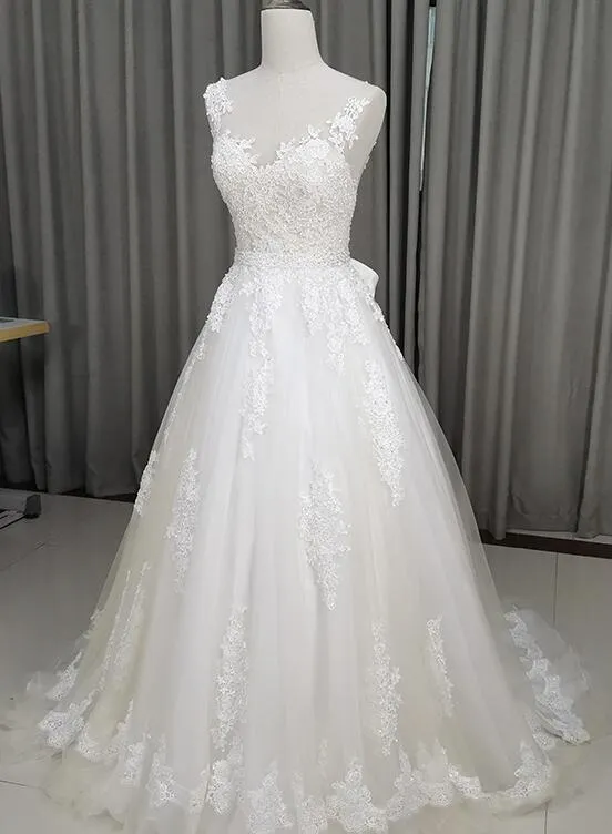 Beautiful Ivory Wedding Dress, Handmade Lace and Tulle Bridal Gown