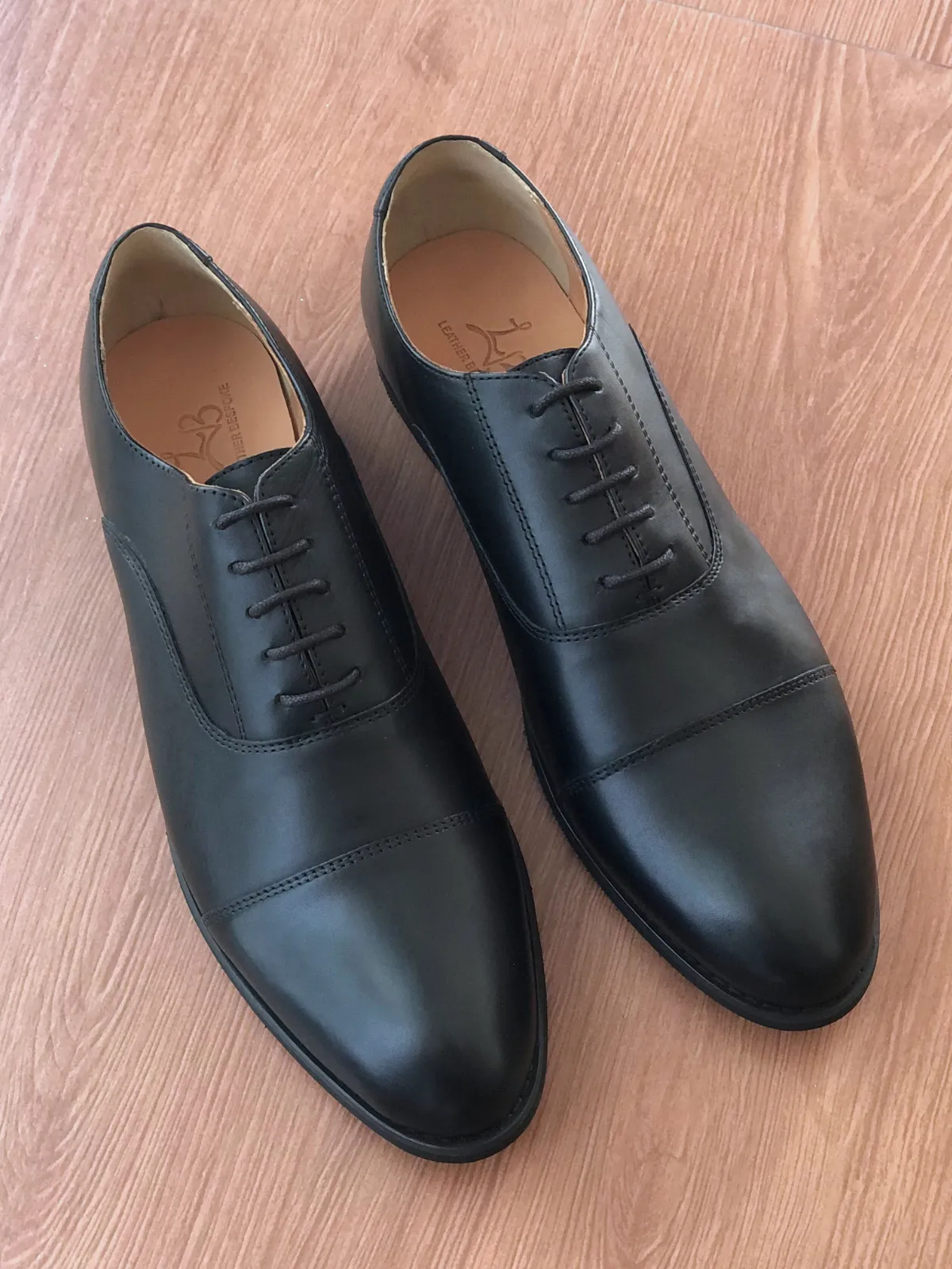 Black Captoes
