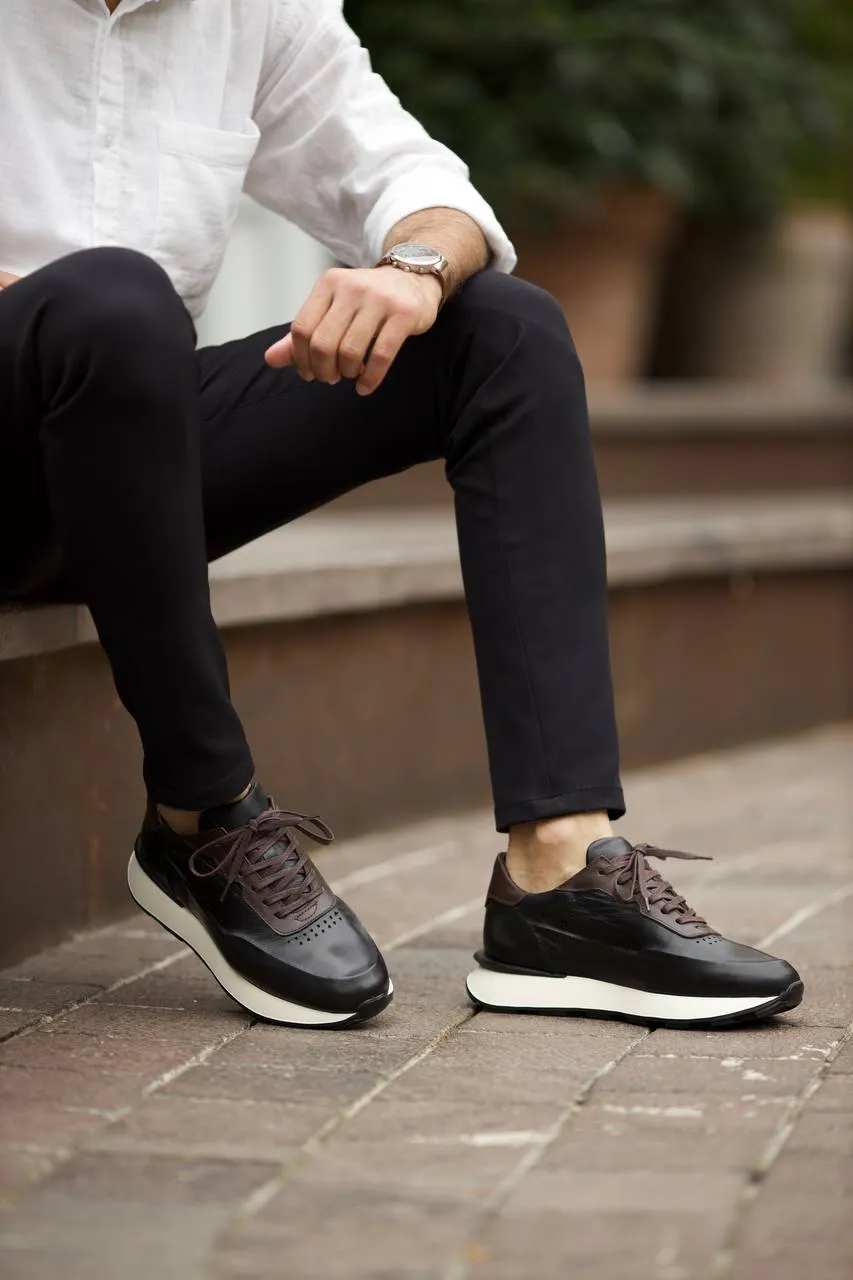 Black Casual Leather Runners