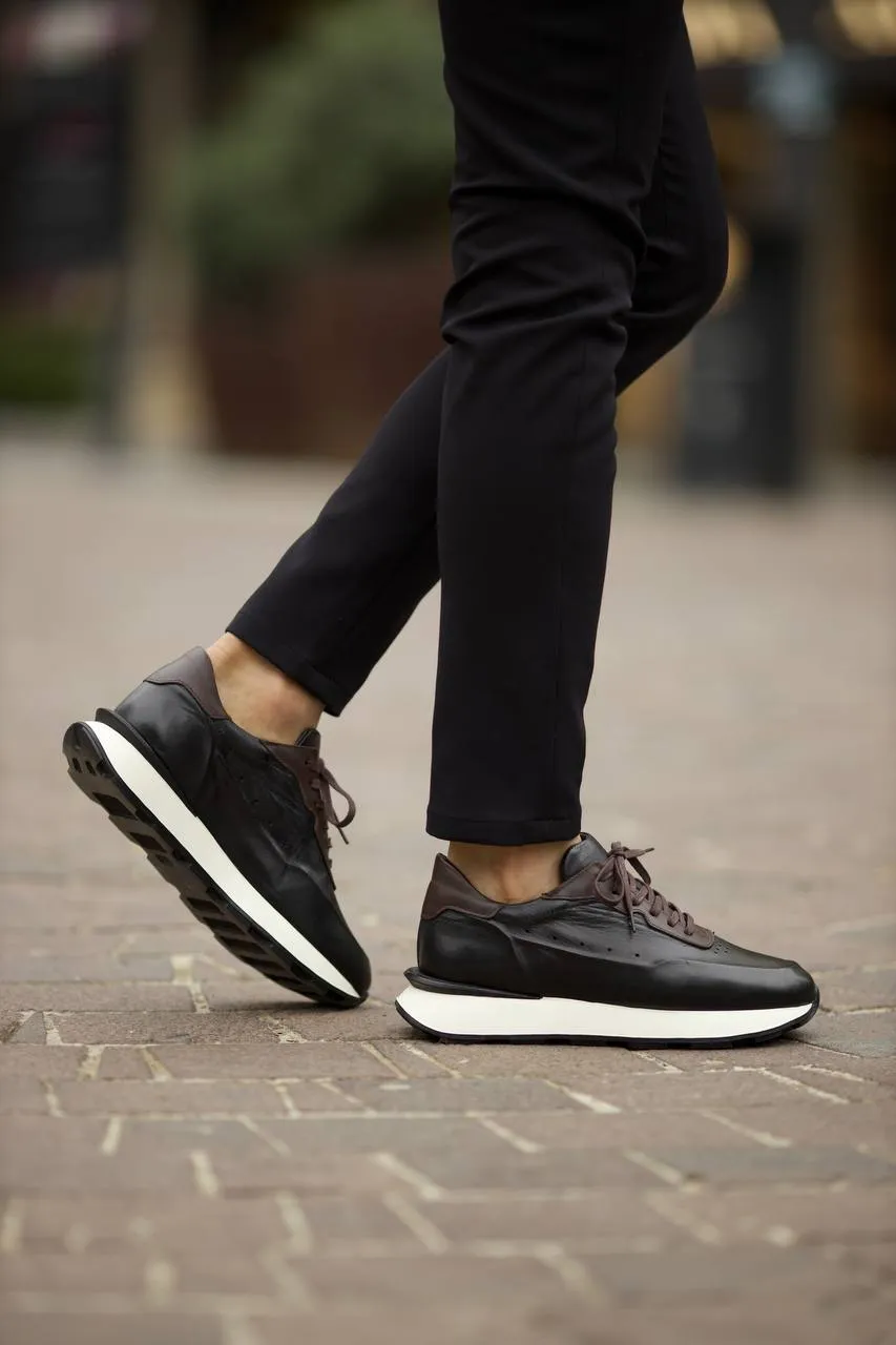 Black Casual Leather Runners