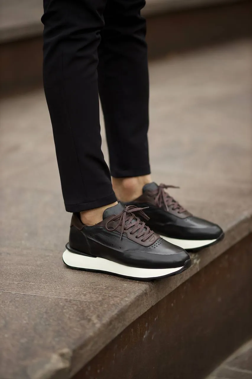 Black Casual Leather Runners