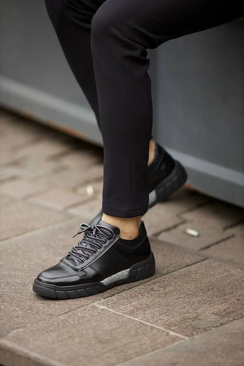 Black Men's Leather Sneakers