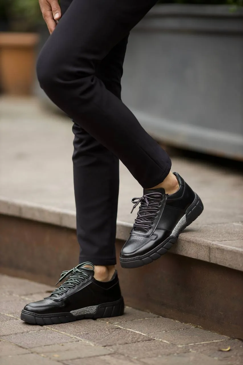 Black Men's Leather Sneakers