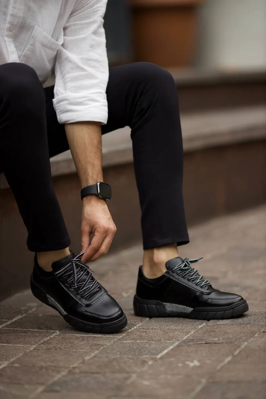 Black Men's Leather Sneakers