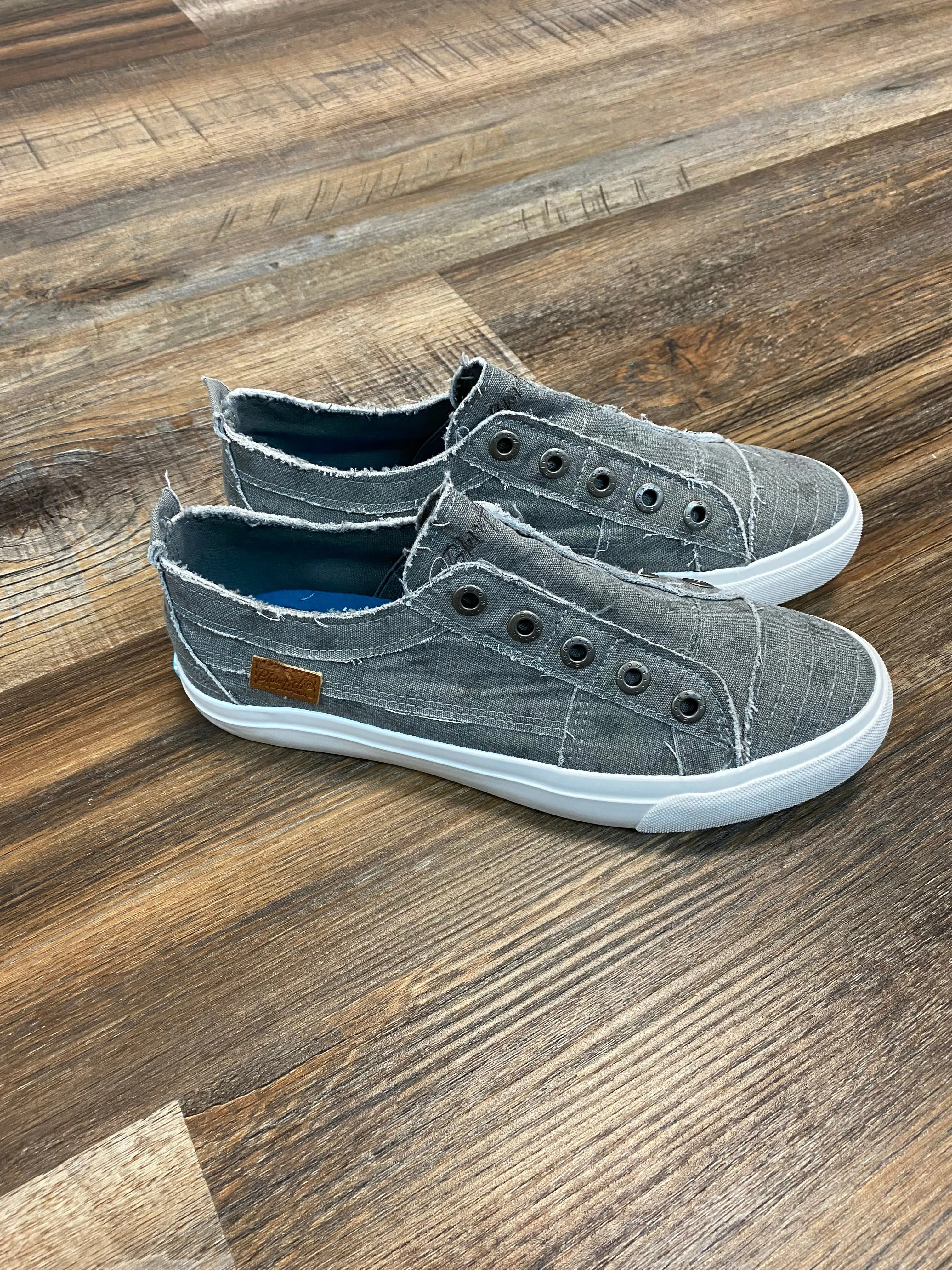 Blowfish- Starry Night in Grey