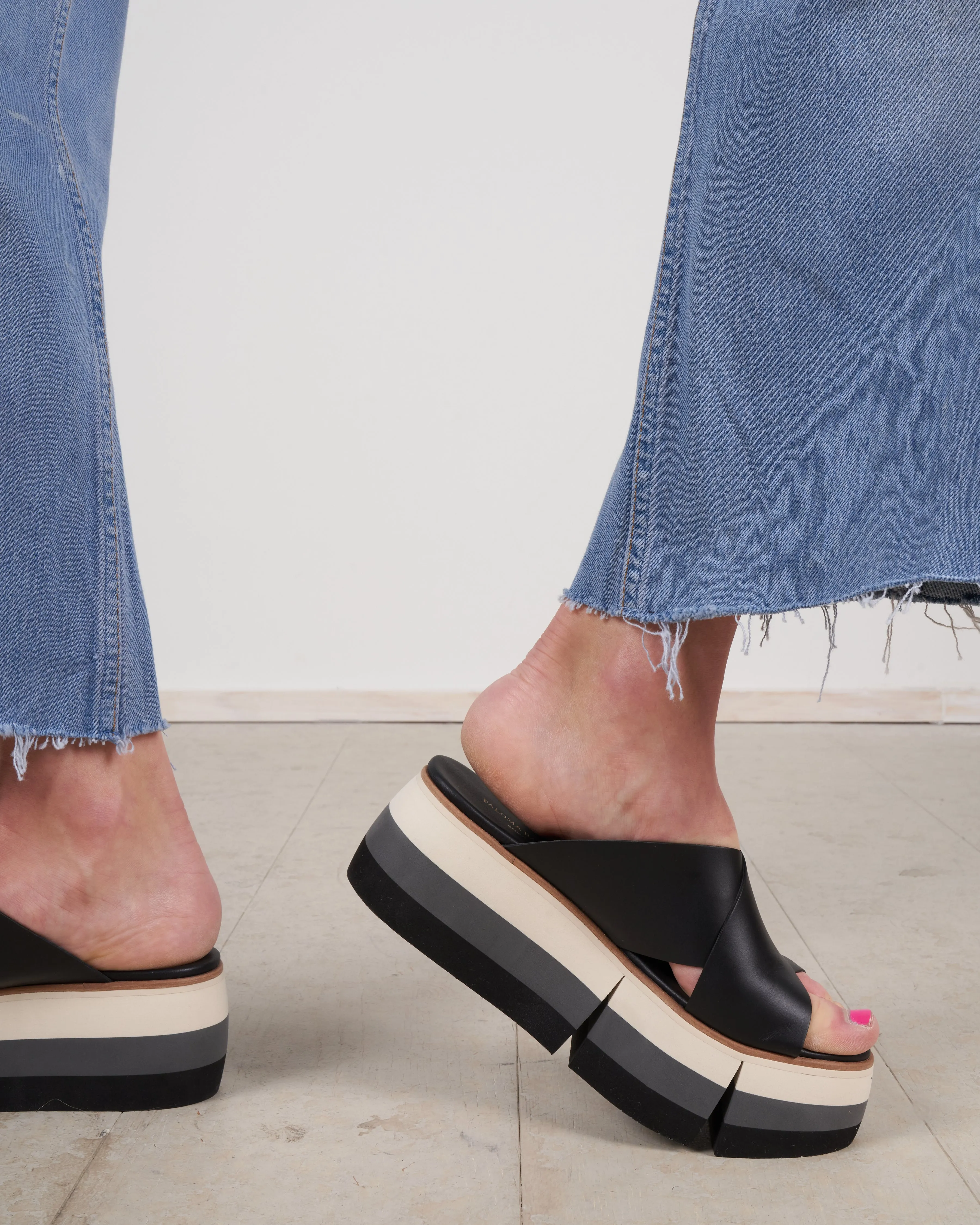 dorothea wedge - black