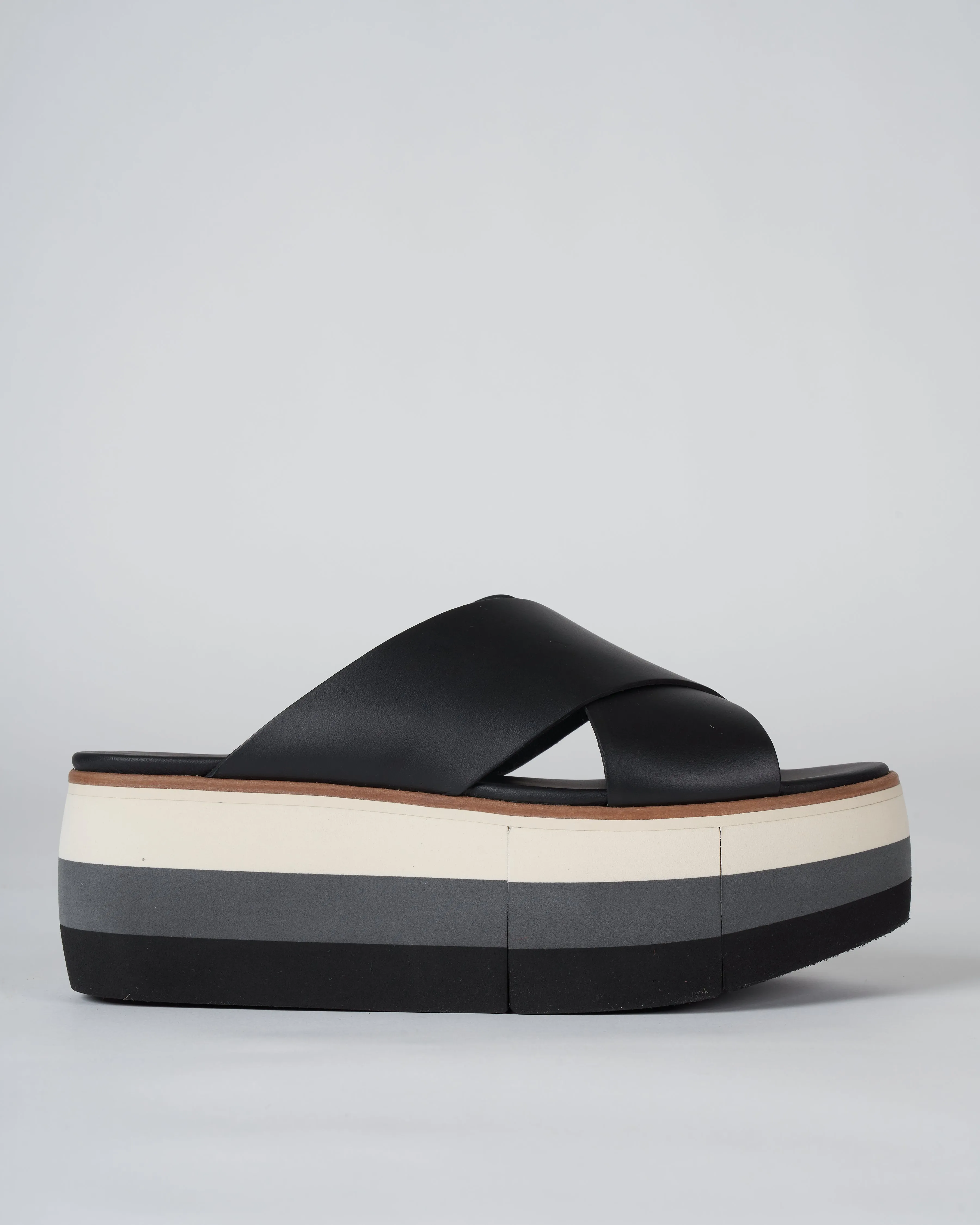 dorothea wedge - black