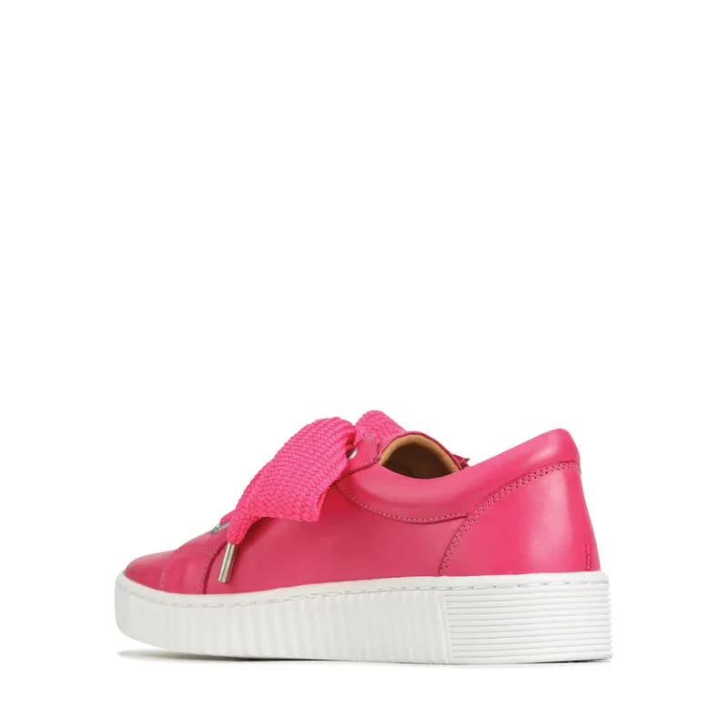 EOS - Jovi Classic Sneaker | Fuschia