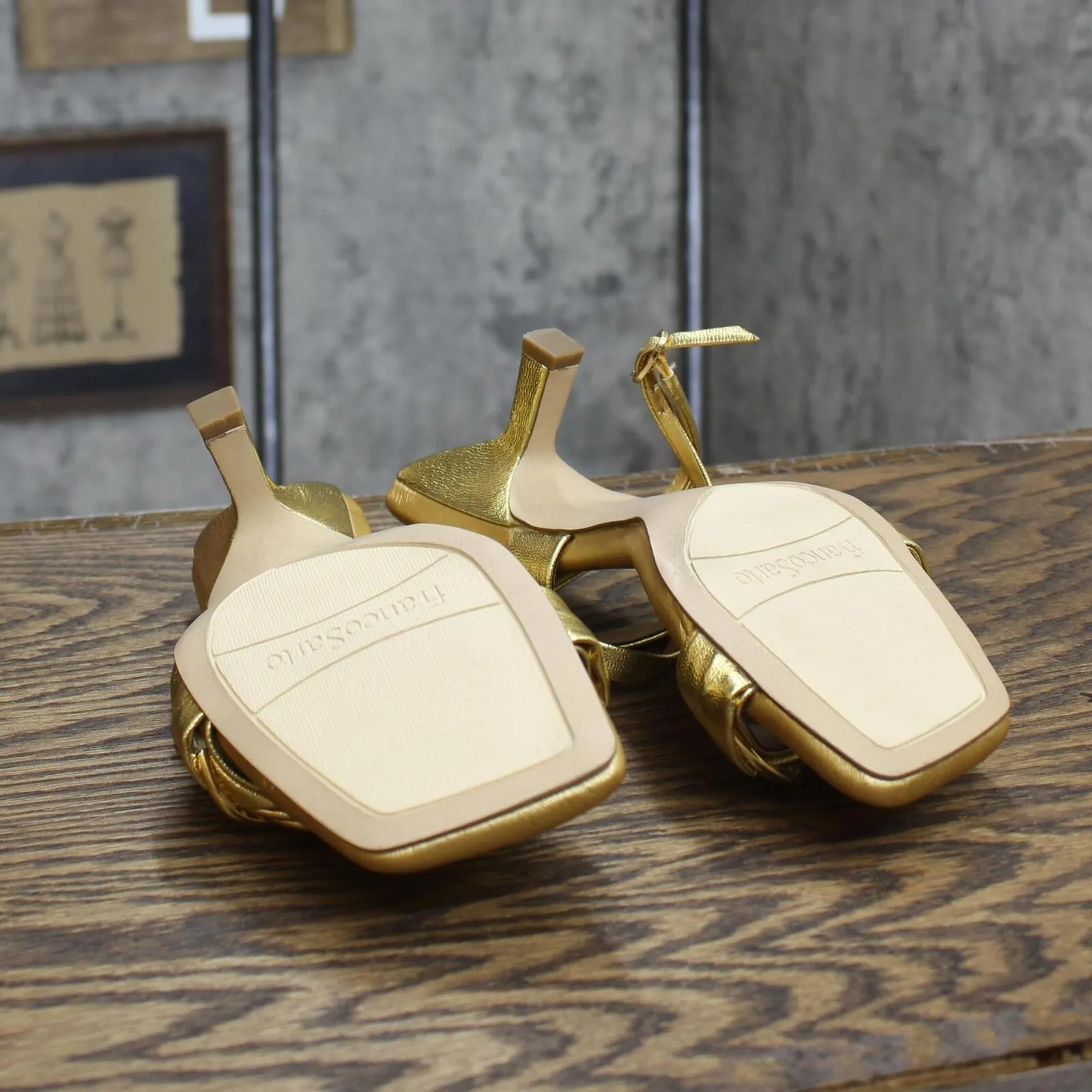 Franco Sarto Womens Belle Heels Sandals Shoes E5886S2 Gold Yellow 6M
