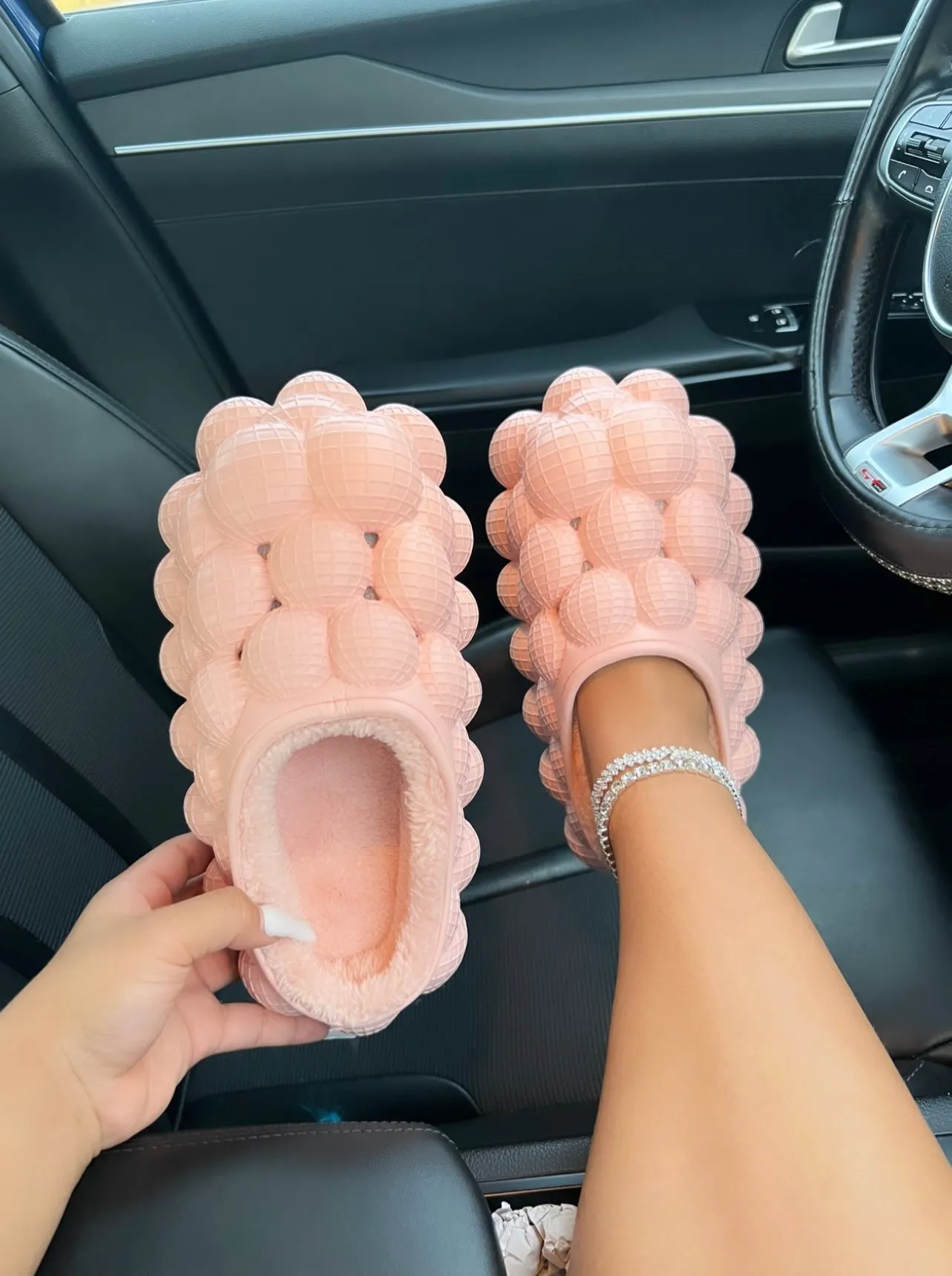 fur bubble shoes