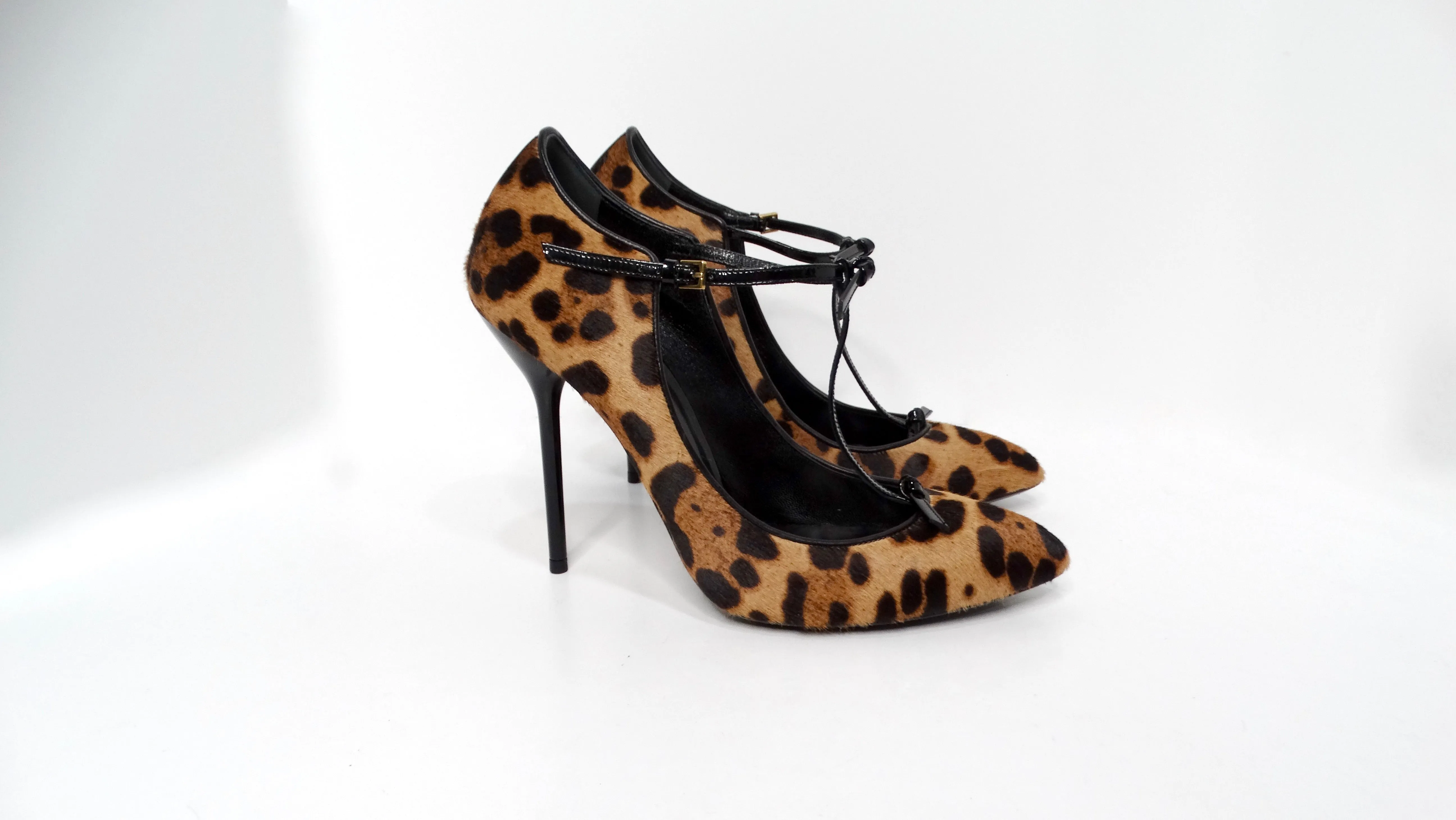 Gucci Leopard Print Calf Hair Beverly Pumps