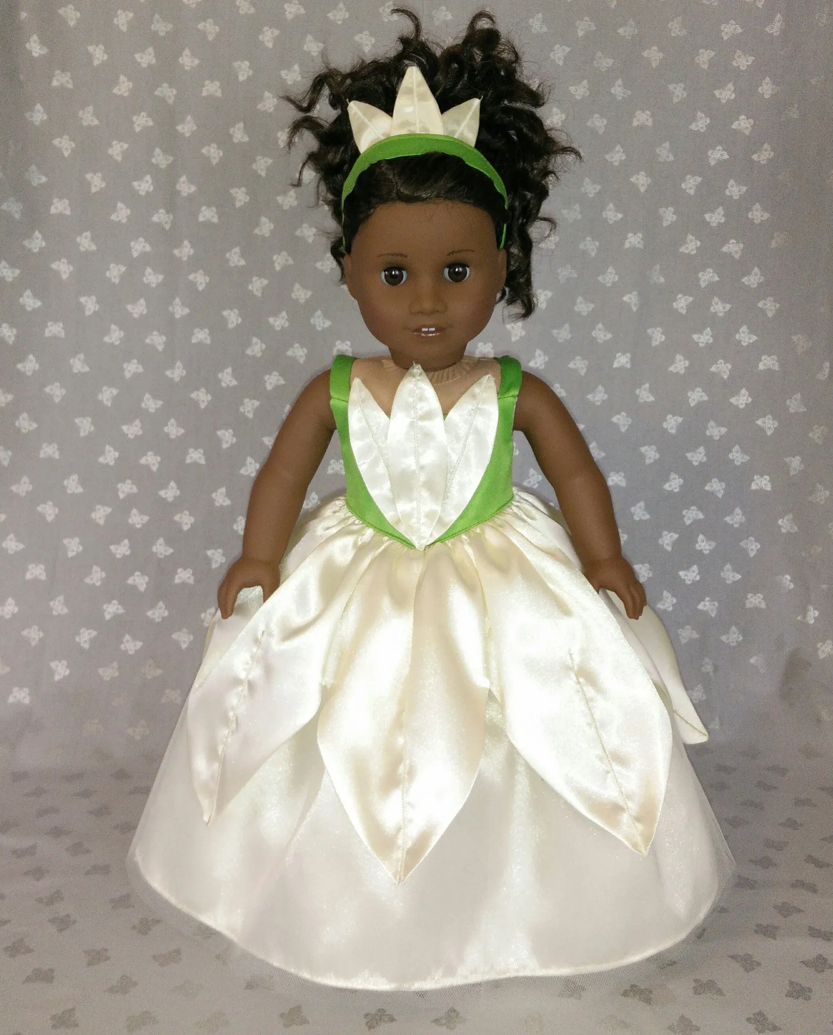 Handmade Princess Tiana (The Princess and the frog) outfit for American Girl Doll