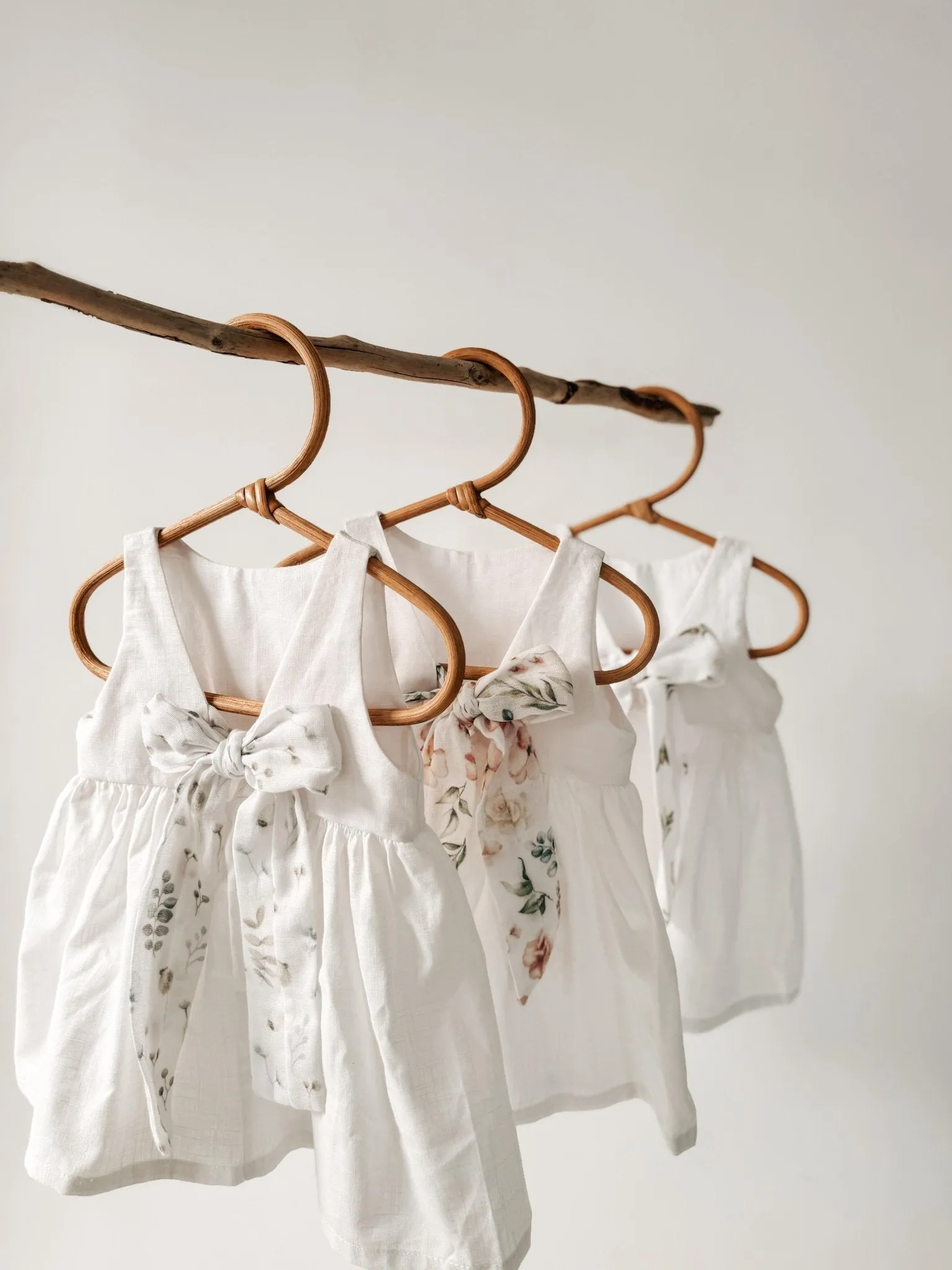 Handmade Pure Linen Floral Bow Girls Dress