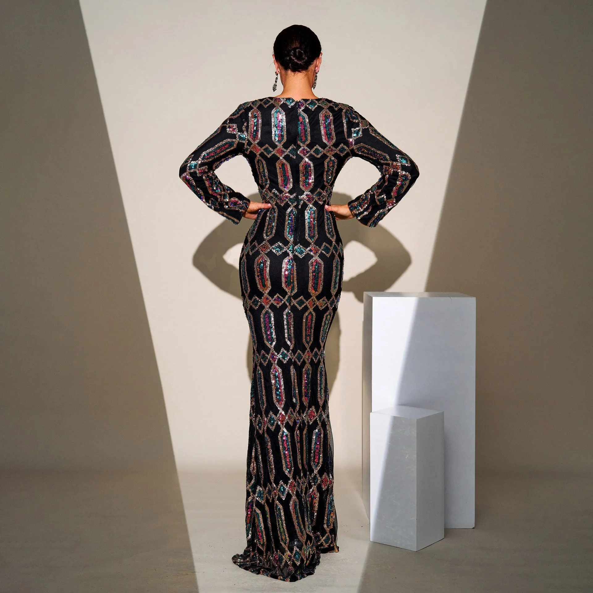 High End Sequined Long Sleeve Cocktail Evening Dress