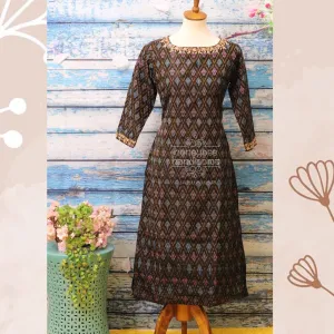 Indian Designerwear,Indian Designer Ikkat Kurta,Indian Dress for women,Indian Stitched Dress for Women, Indian Partywear Dress Duppatta
