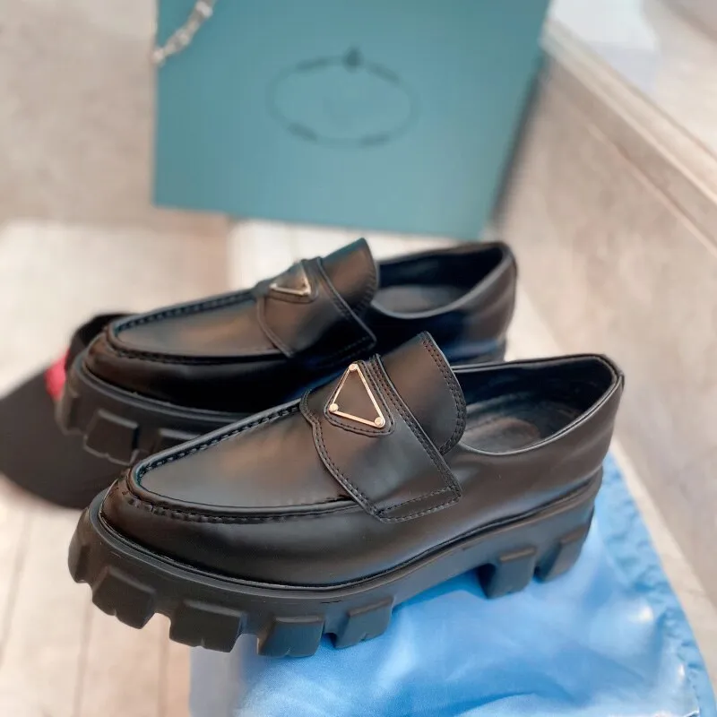 leather Platform loafers pointed toes shoes for women