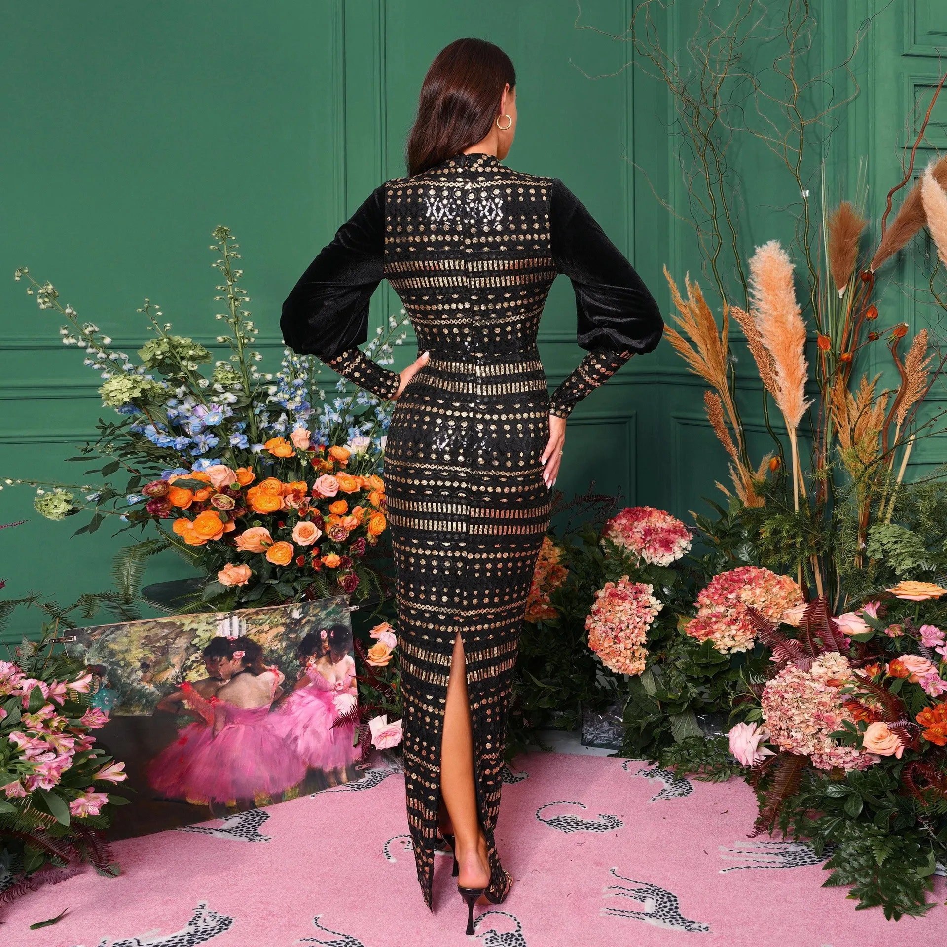 Long Sleeved Round Neck Sequined Evening Dress