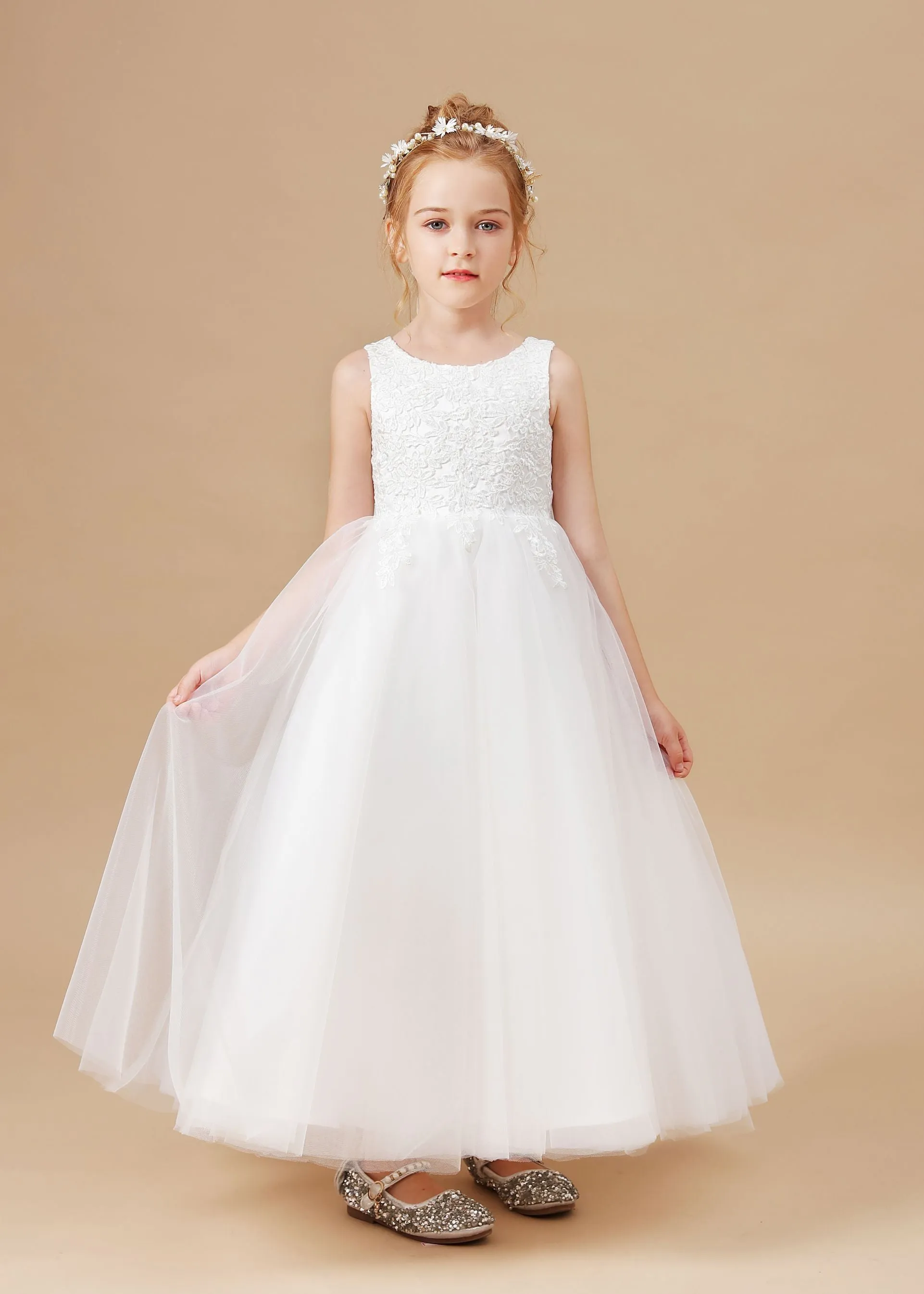 Lovely Sleeveless Applique Tulle Flower Girl Dresses With Bownot