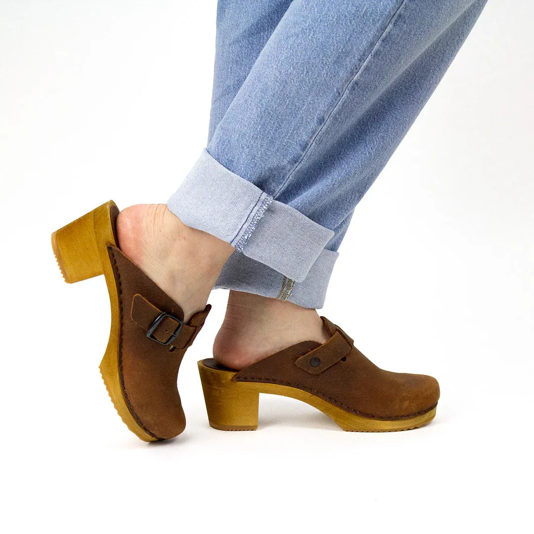 Malulo Women's in Chestnut