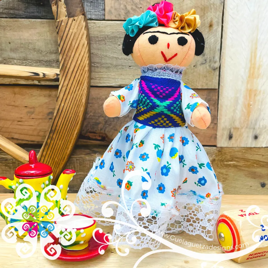 Mini Mexican Frida Doll - Sencilla