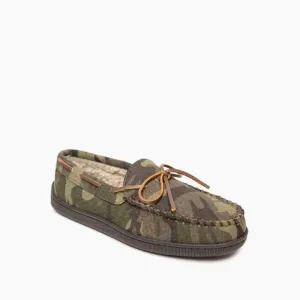 Minnetonka Camo Moccasins For Boys