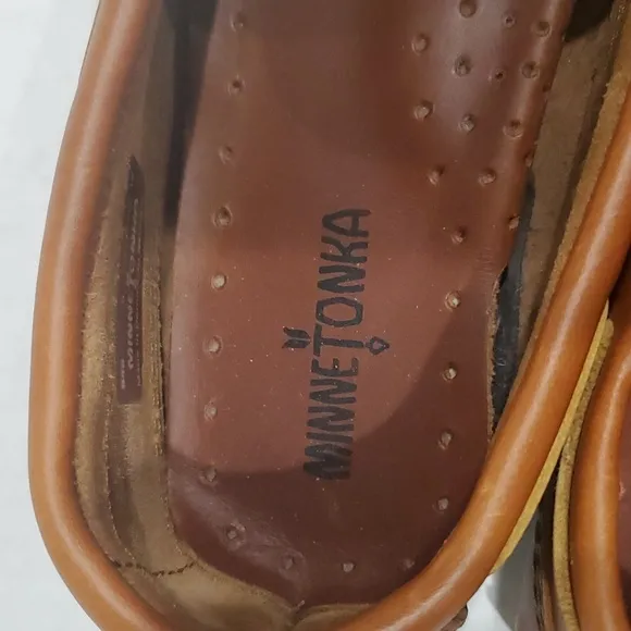 Minnetonka Men's Natural Carmel Moosehide Driving Moccasins Size 9