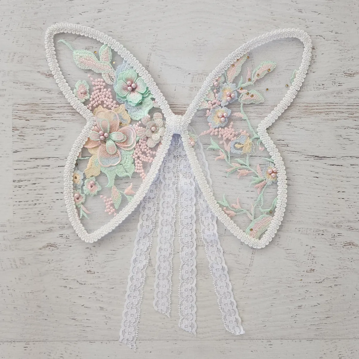 Minty Wings - Medium