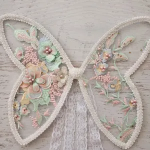 Minty Wings - Medium