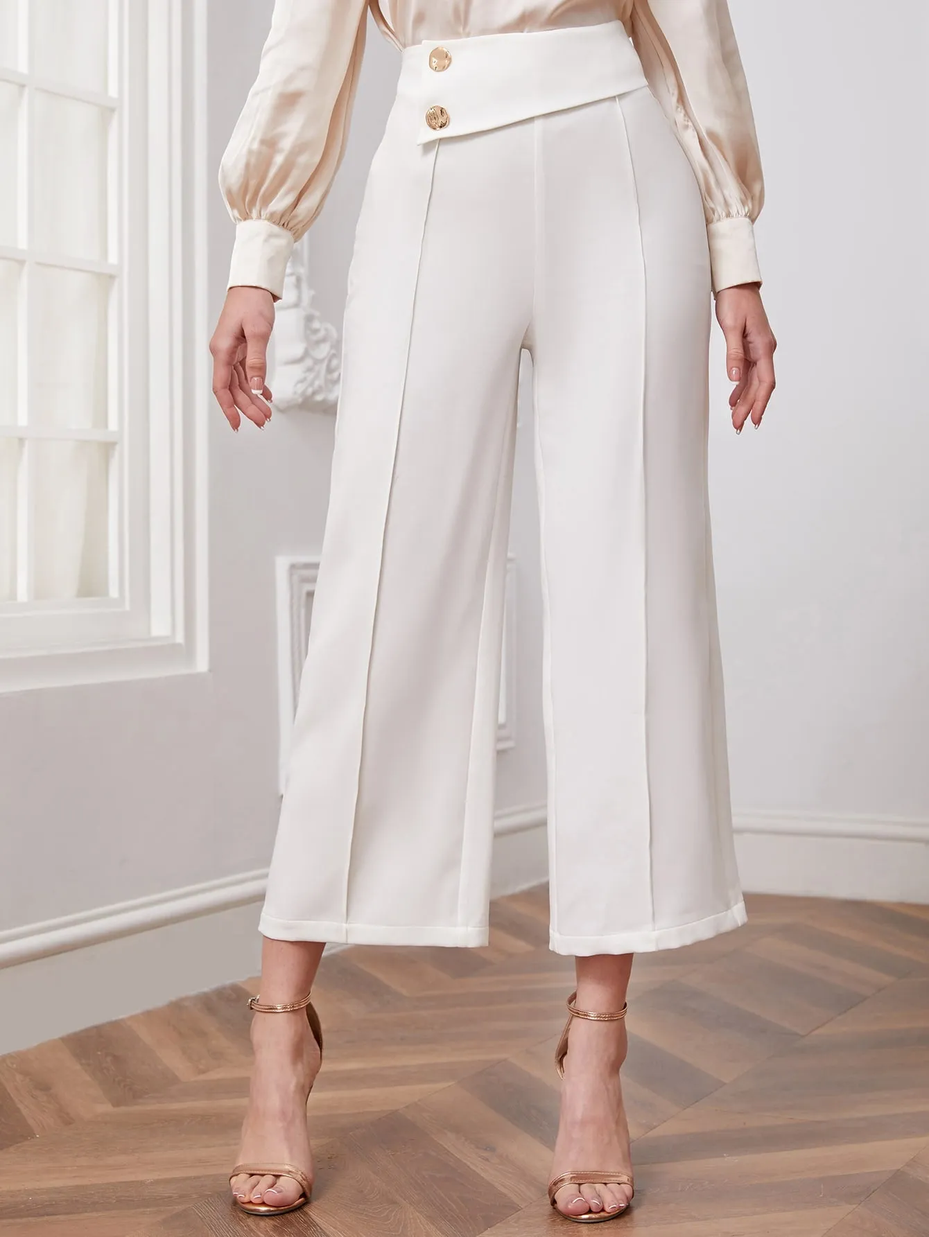 Modely Button Detail Cropped Wide Leg Pants