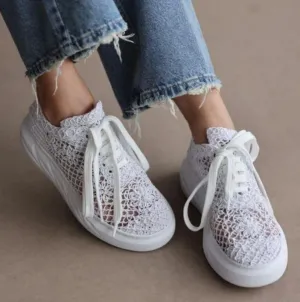 NEW Retails $90  Viral Ultra-Breathable Shoes, White, Sz 7