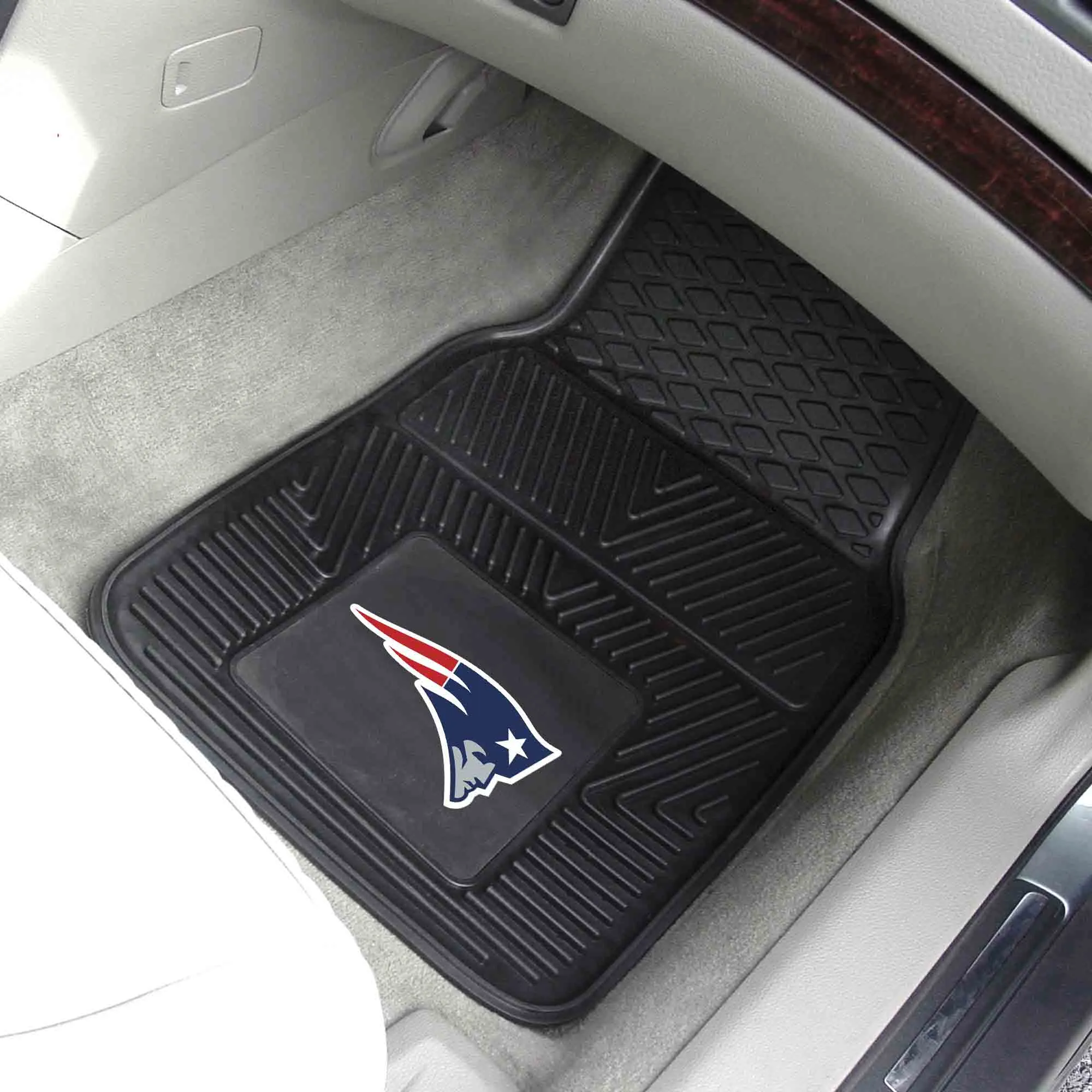 NFL - New England Patriots 2-pc Vinyl Car Mat Set