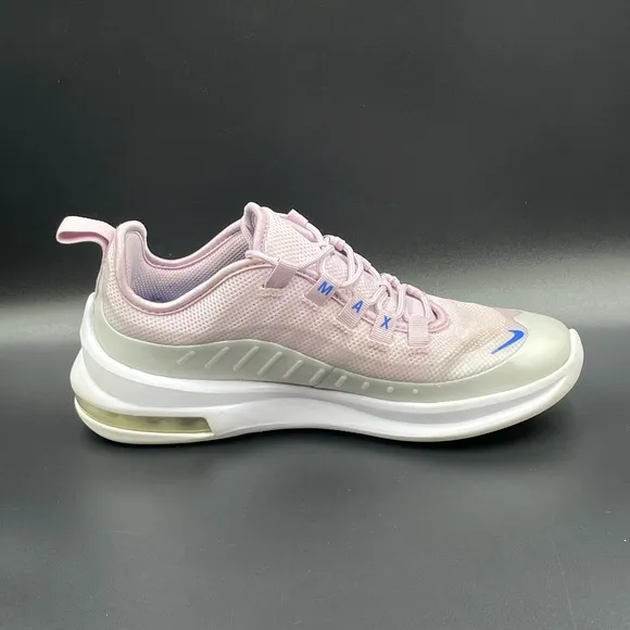 Nike Air Max Axis Women’s Sz 6.5