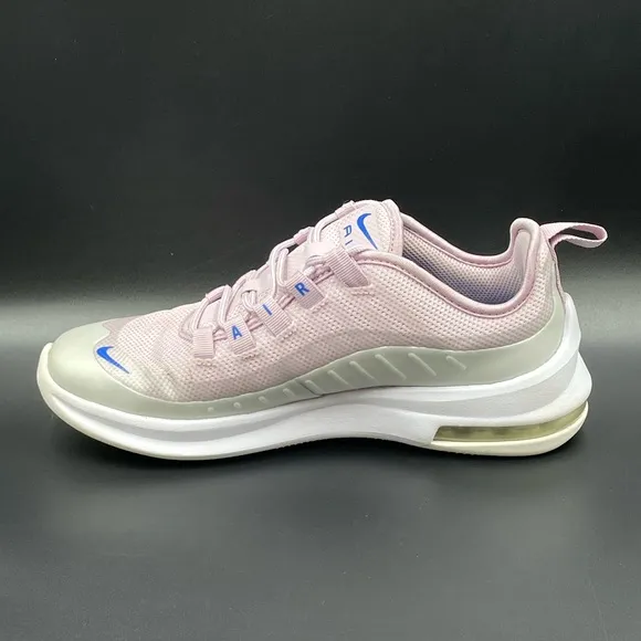 Nike Air Max Axis Women’s Sz 6.5
