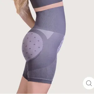 NWT! Women’s Sankom Gray Compression Shaping Shorts