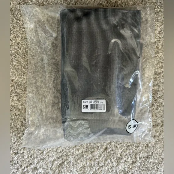 NWT! Women’s Sankom Gray Compression Shaping Shorts