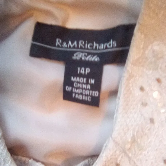 R &amp;M Richard Petite Women Formal Bridal Evening Wedding Prom Dress  14P