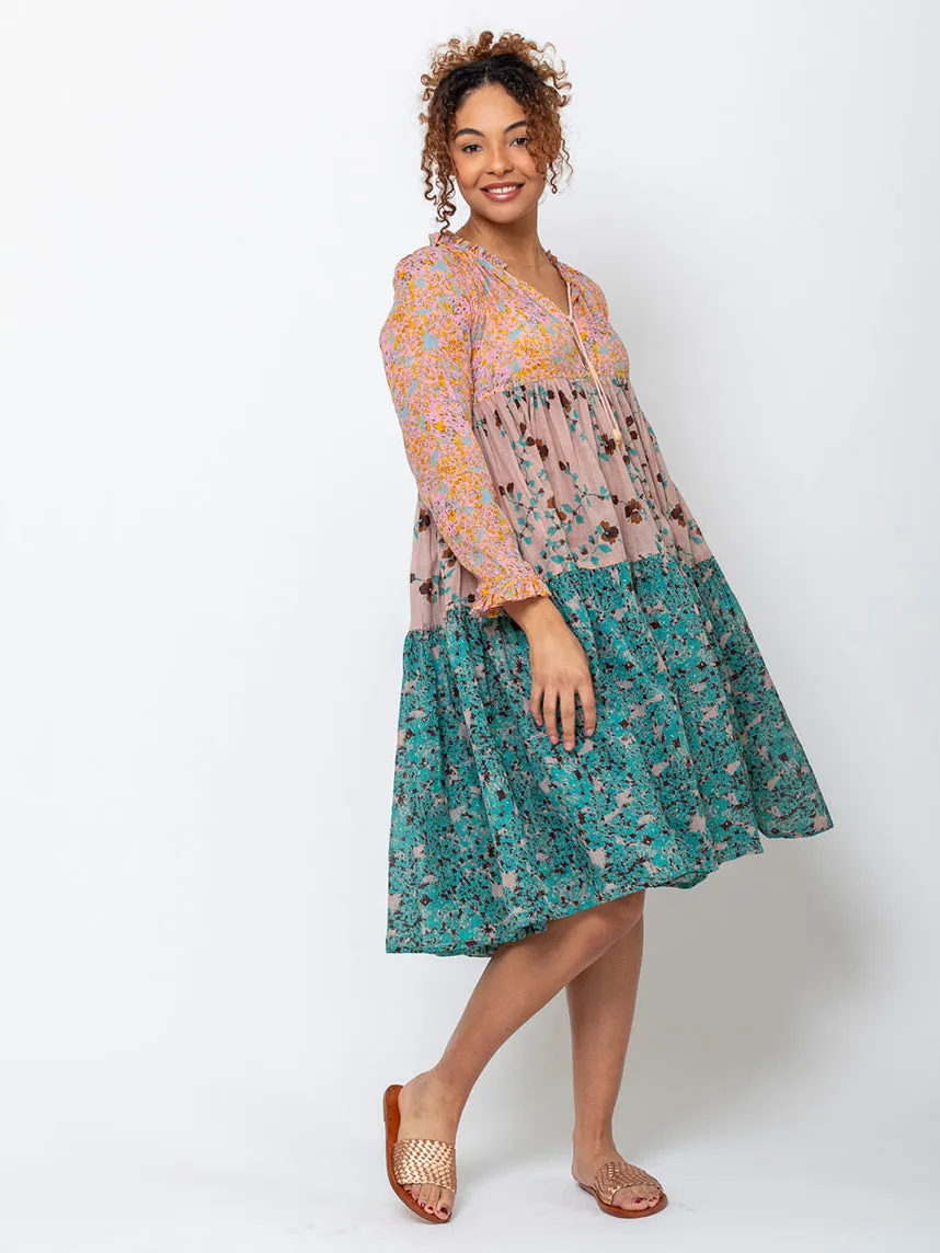 Short to Knee Hippy Dress - Bubbles