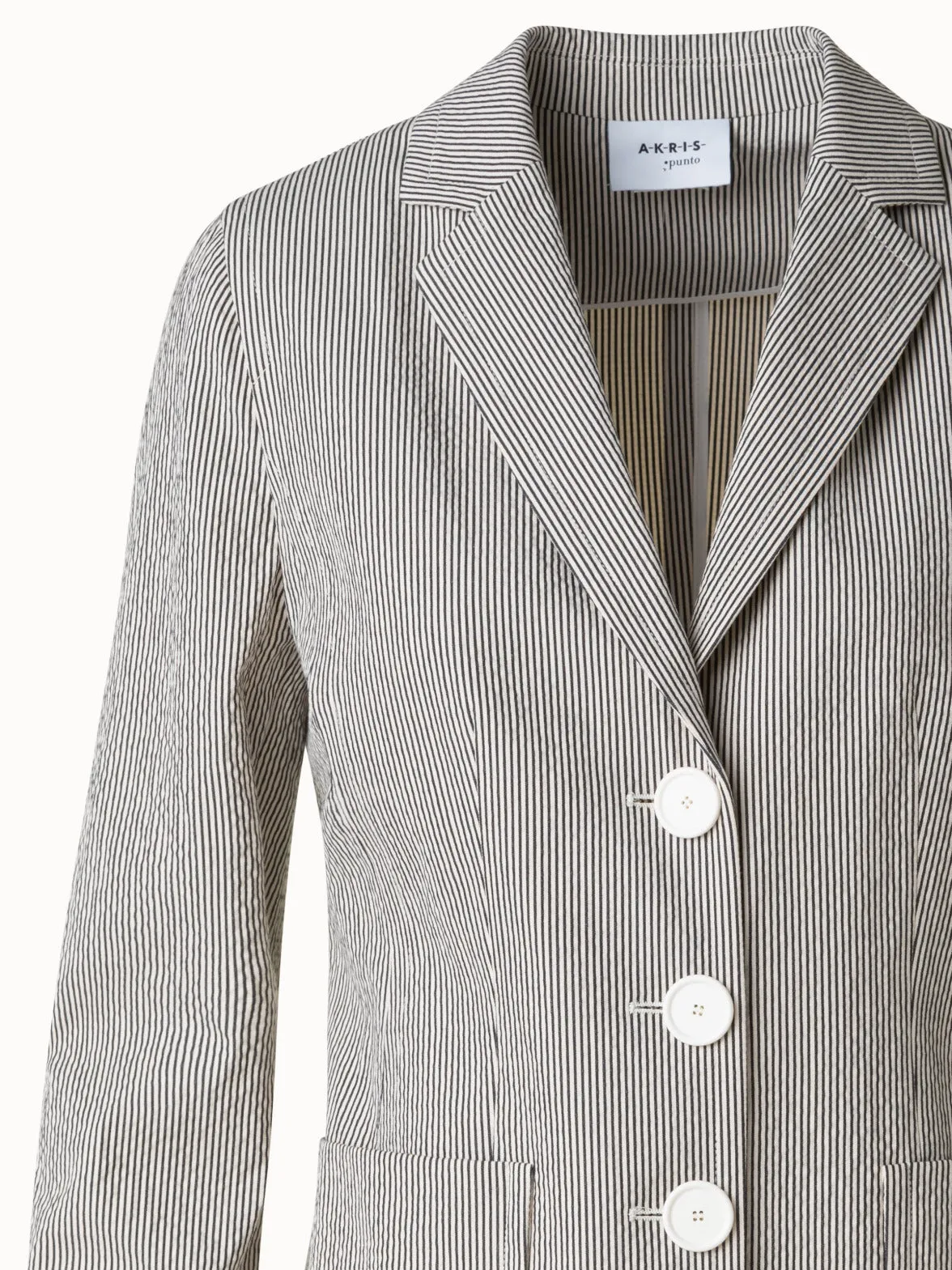 Single Breasted Blazer in Cotton Seersucker