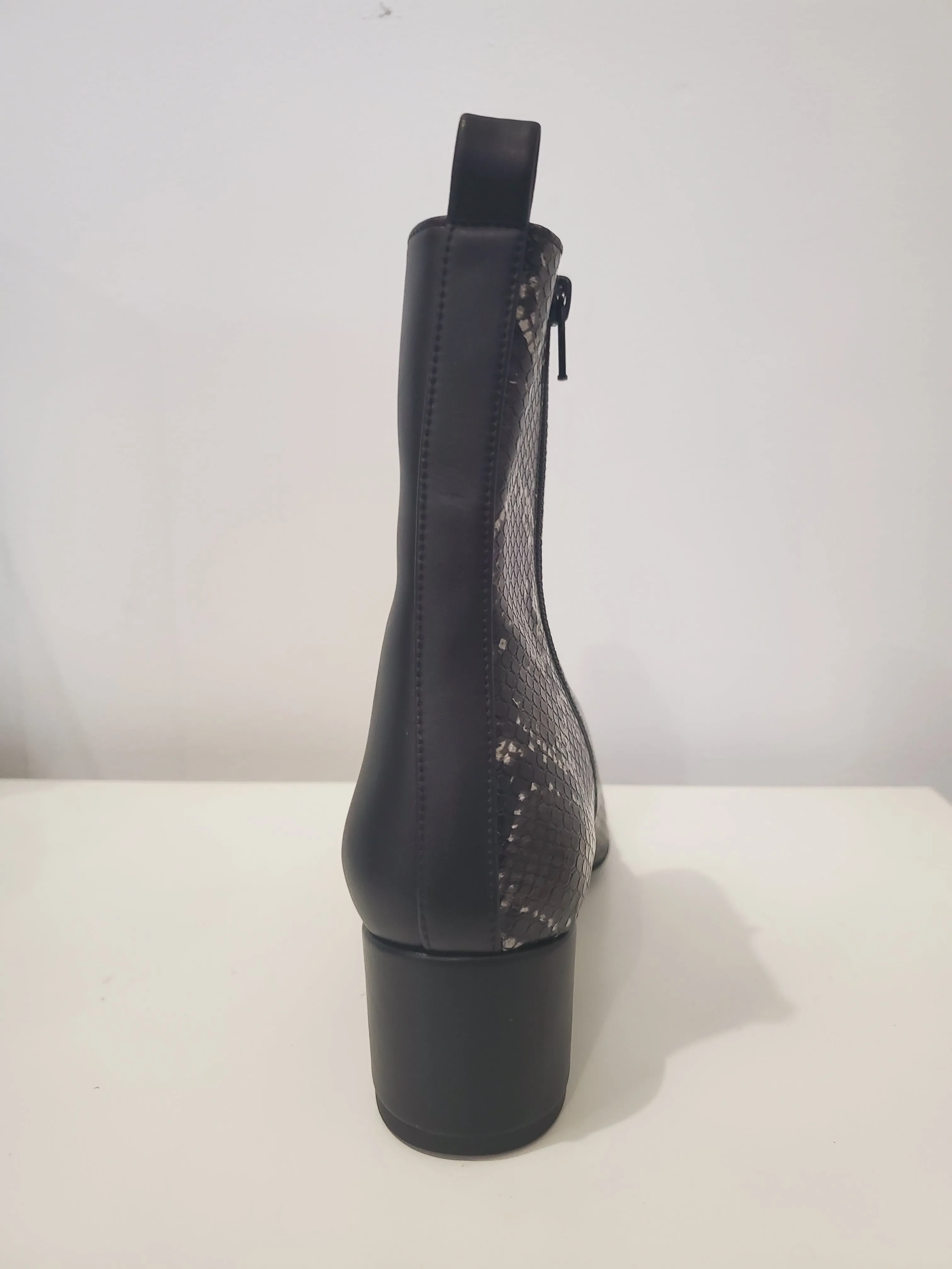 Teo Boot - Black / Grey Snake