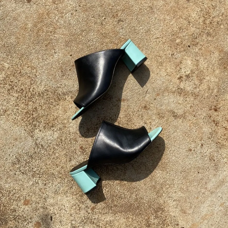THE BLOCK HEELS