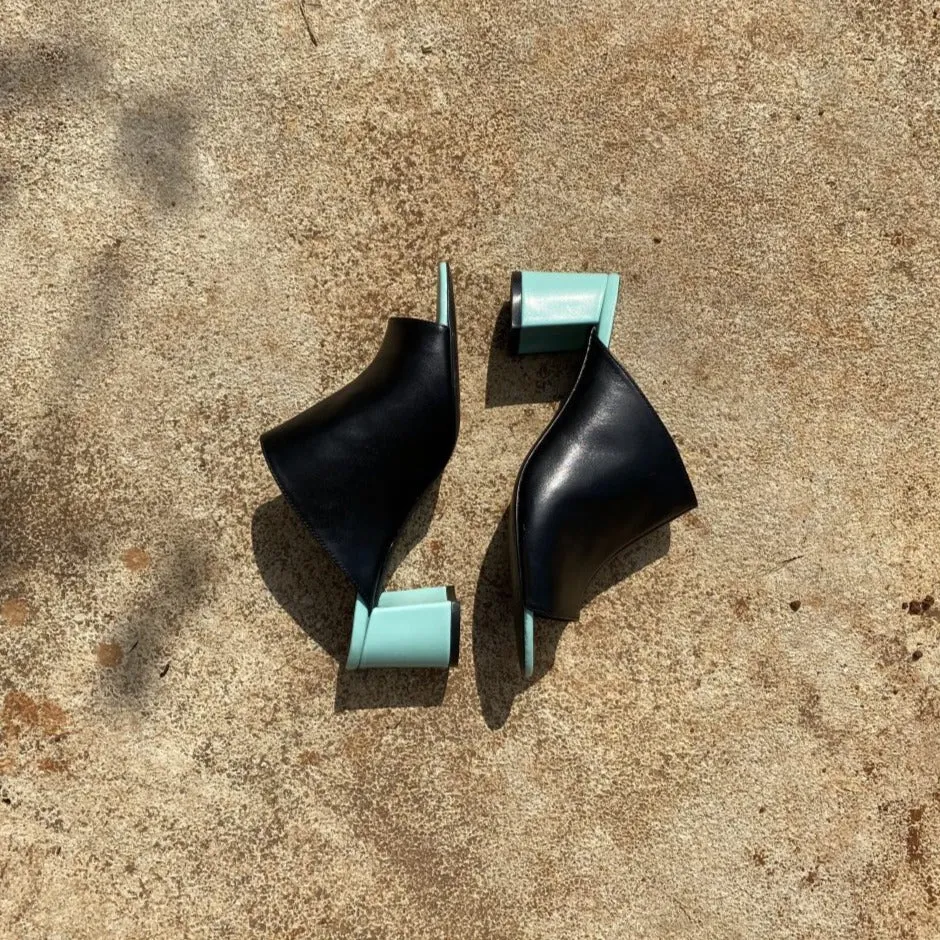 THE BLOCK HEELS