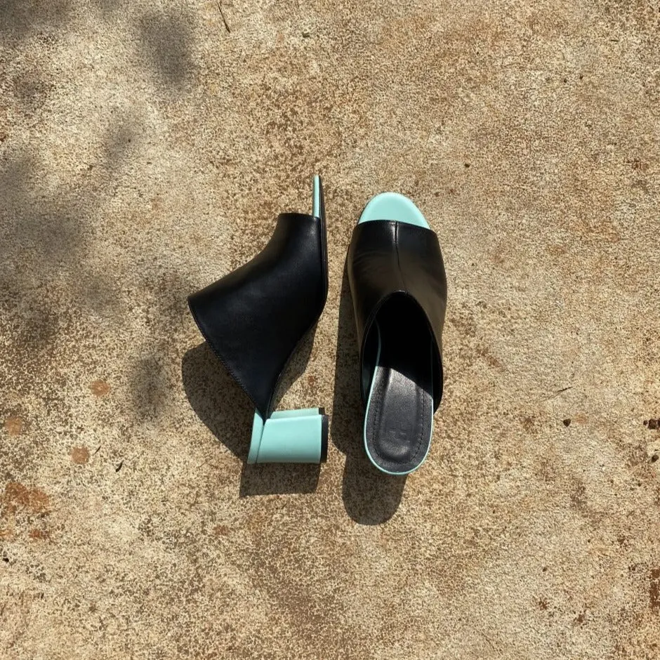 THE BLOCK HEELS