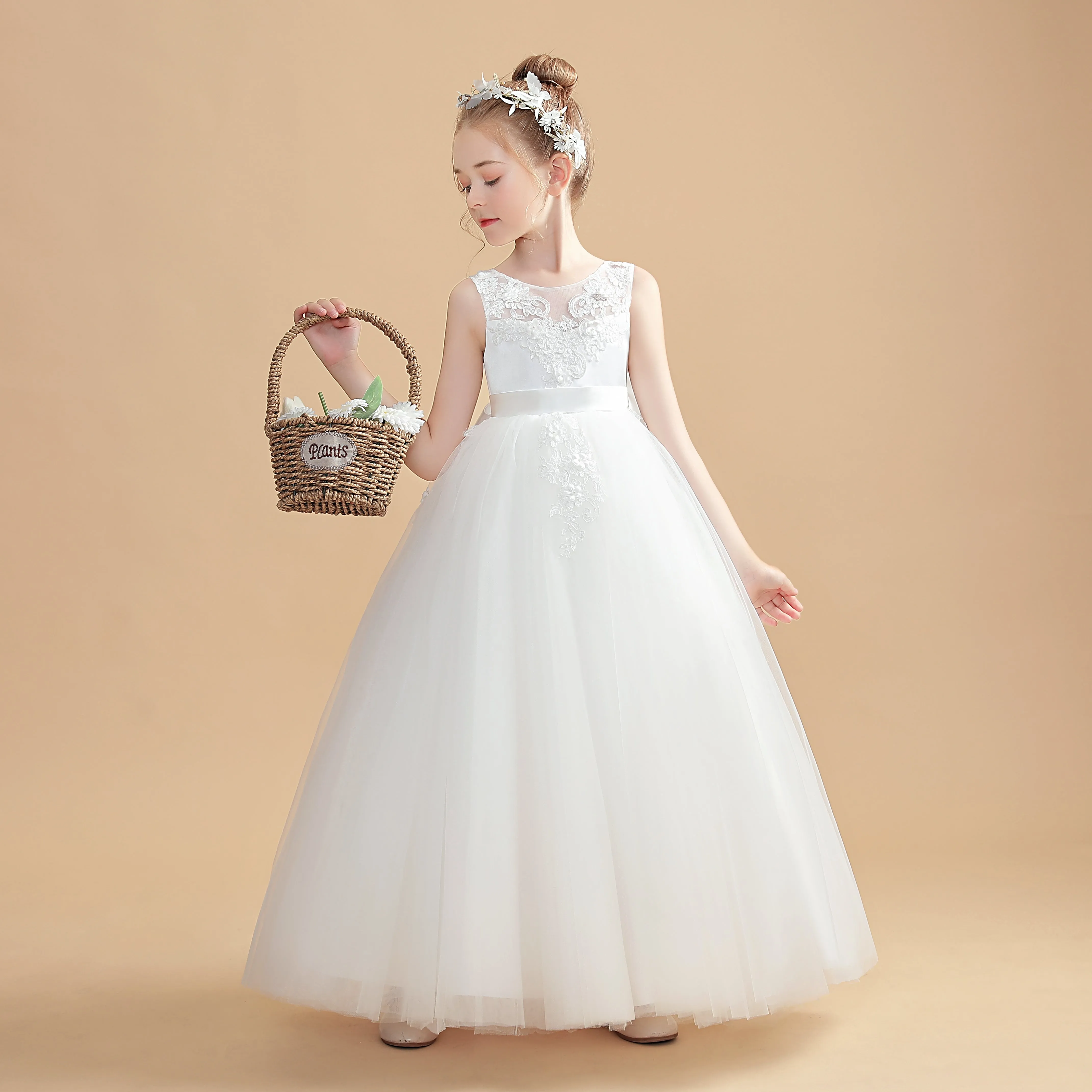 Tulle Sleeveless Ivory Flower Girl Dresses With Bowknot