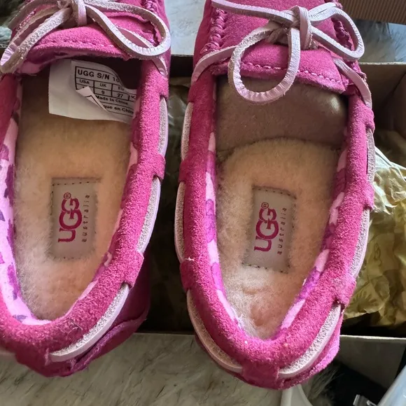 UGG K Ryder Size 10 Kids/Girls Pink New (unused) in Original Box